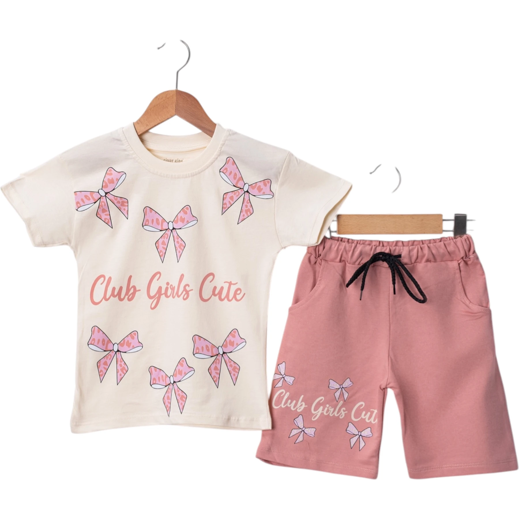 CLUB GİRLS BASKILI ÜST SÜPREM ALT 2 İPLİK PENYE TAKIM 4Y,5Y,6Y,8Y,10Y Kız