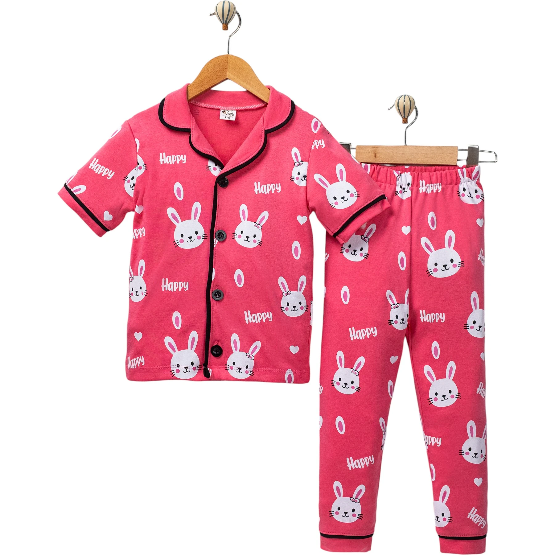 MUTLU TAVŞAN KISA KOLLU PİJAMA TAKIM  3Y,4Y,5Y,6Y Kız